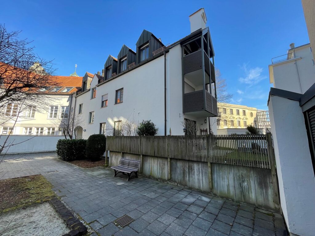 Revitalisierung einer Wohnanlage in der Augsburger Innenstadt-08